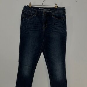 Old Navy Blue Skinny Jeans with Vintage Appeal